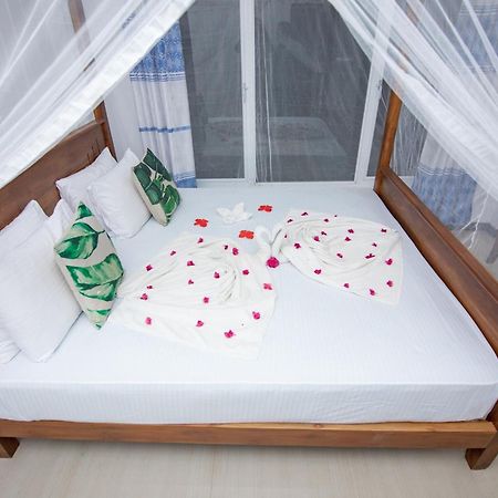 Jk House Turtle Point Otel Dikwella Dış mekan fotoğraf